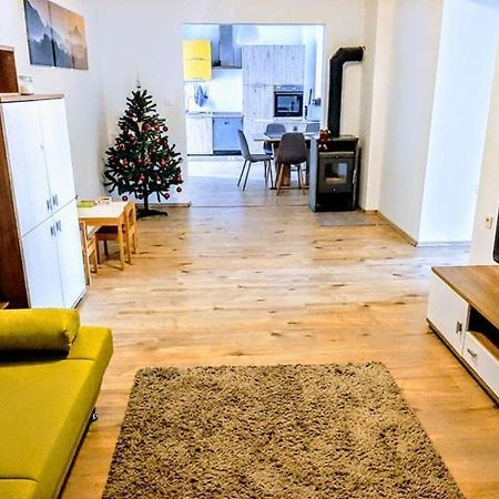 Zoe Apartment Maribor Exterior foto